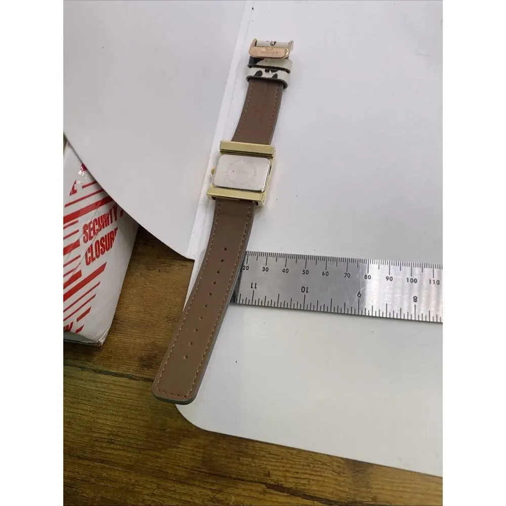 Womens Cow Pattern Gold Tone Watch Works New Battery
